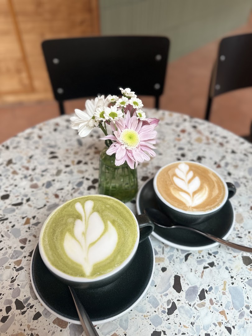 Cavo: high quality, appealing cafe aesthetic