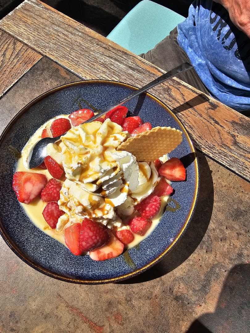 Elvis Eis: appetizing photo of ice cream