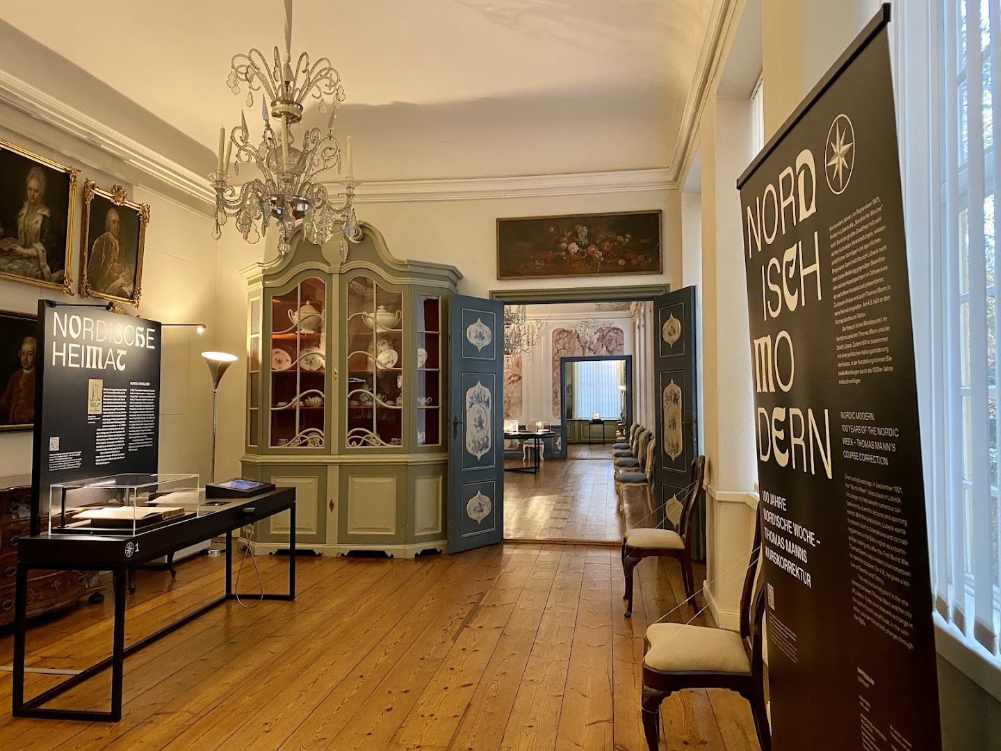 Museum Behnhaus Drägerhaus: museum interior and exhibition