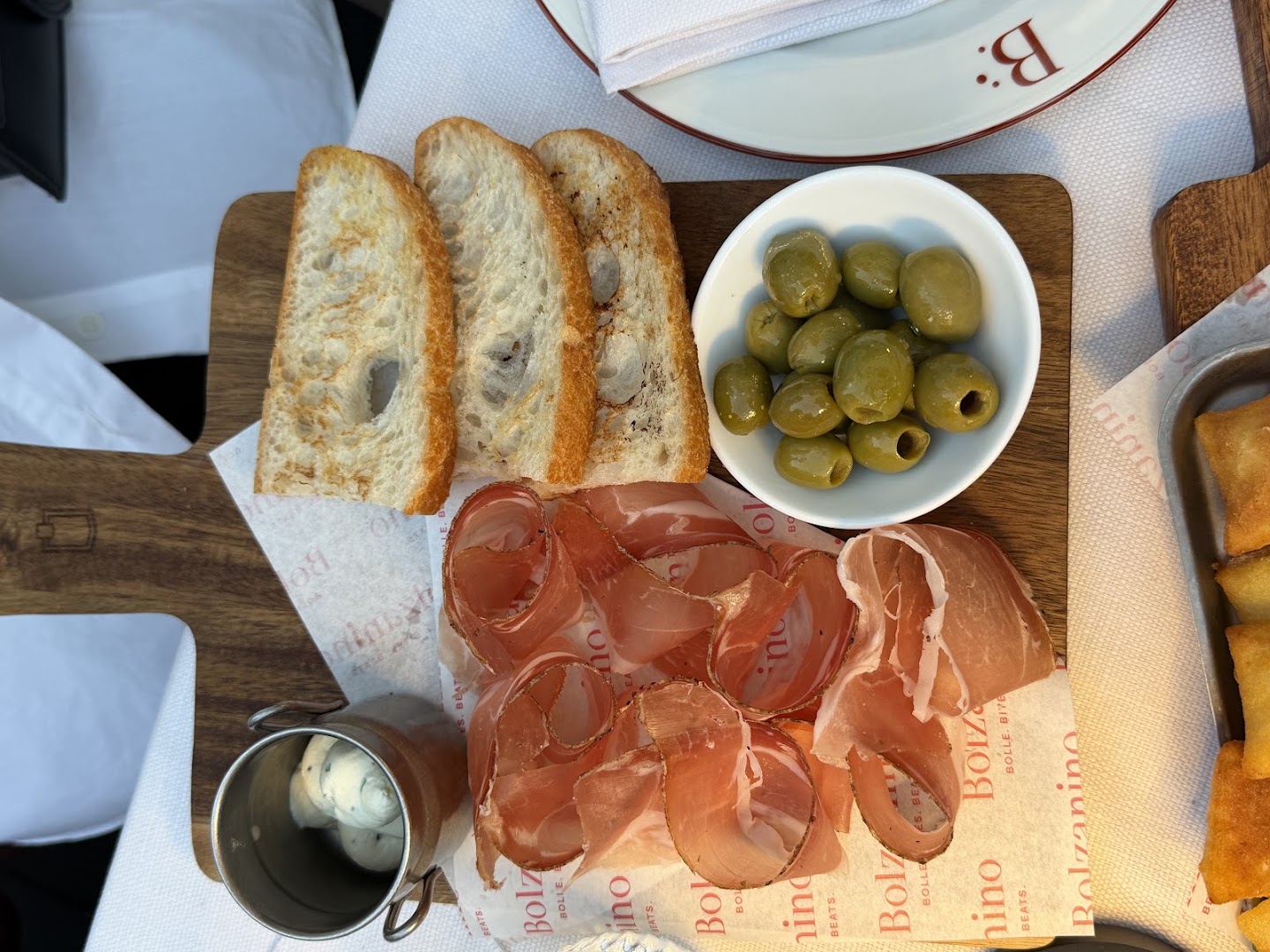 Bolzanino: appetizing, high-quality food presentation