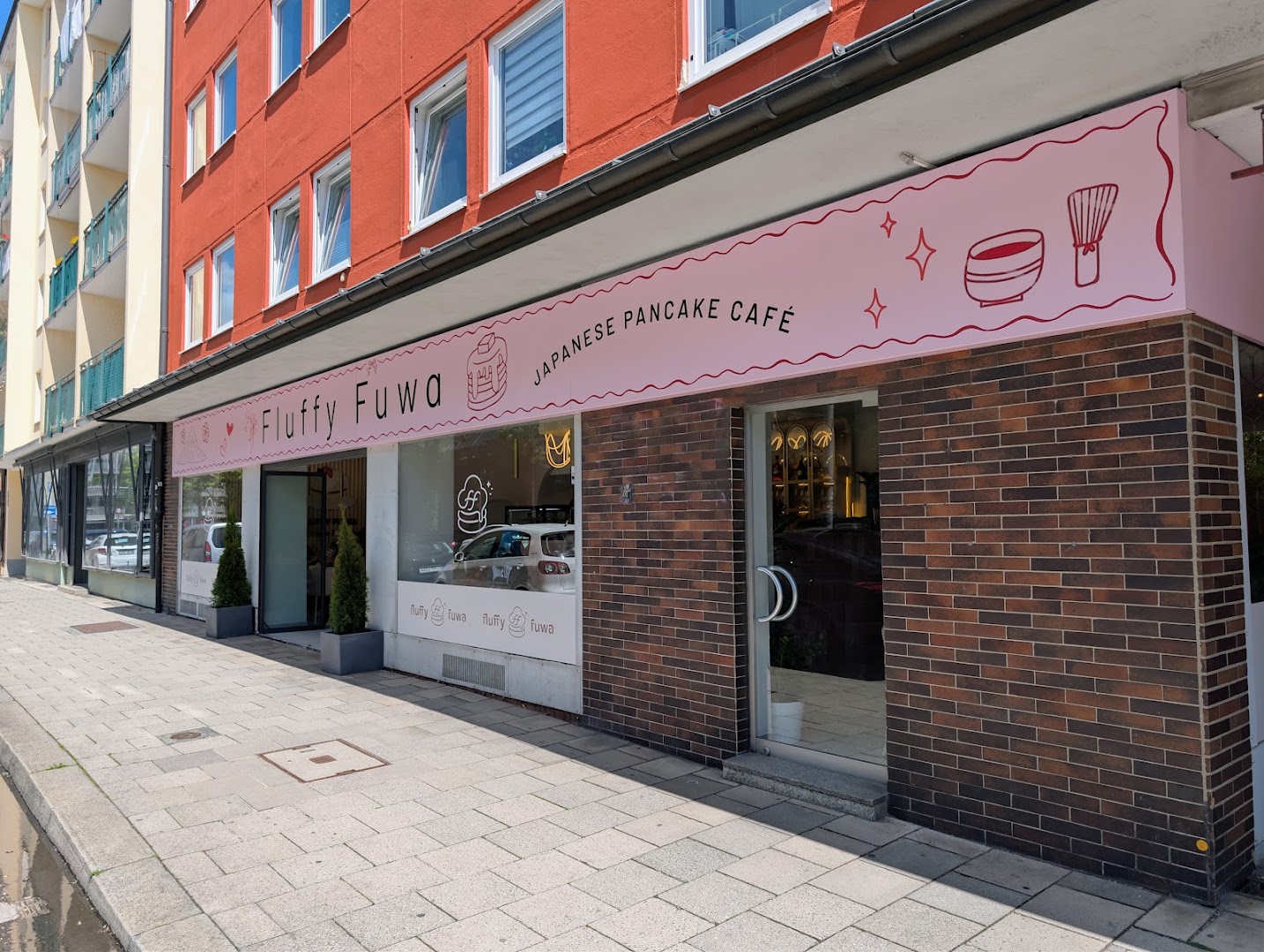 Fluffy Fuwa: clear storefront photo of venue