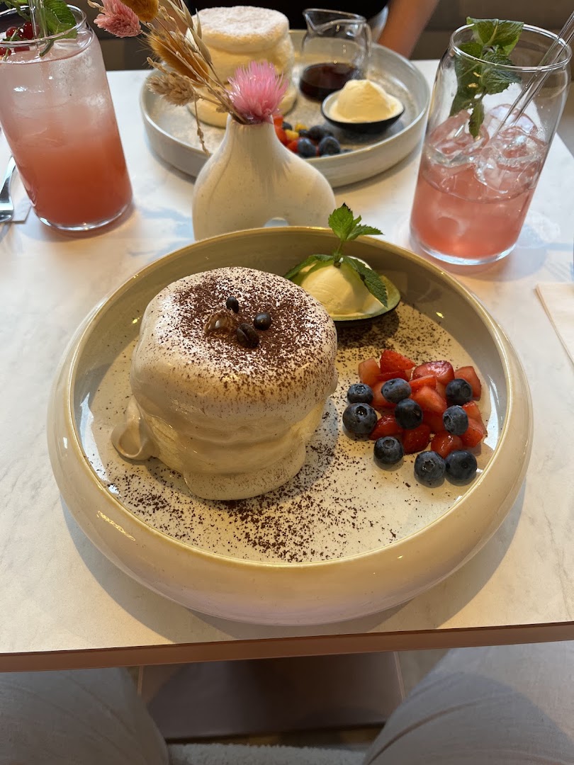 Fluffy Fuwa: appetizing, high-quality food photography
