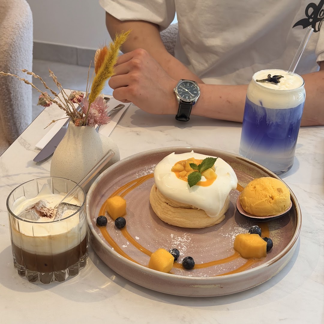 Fluffy Fuwa: appetizing, high-quality food photography