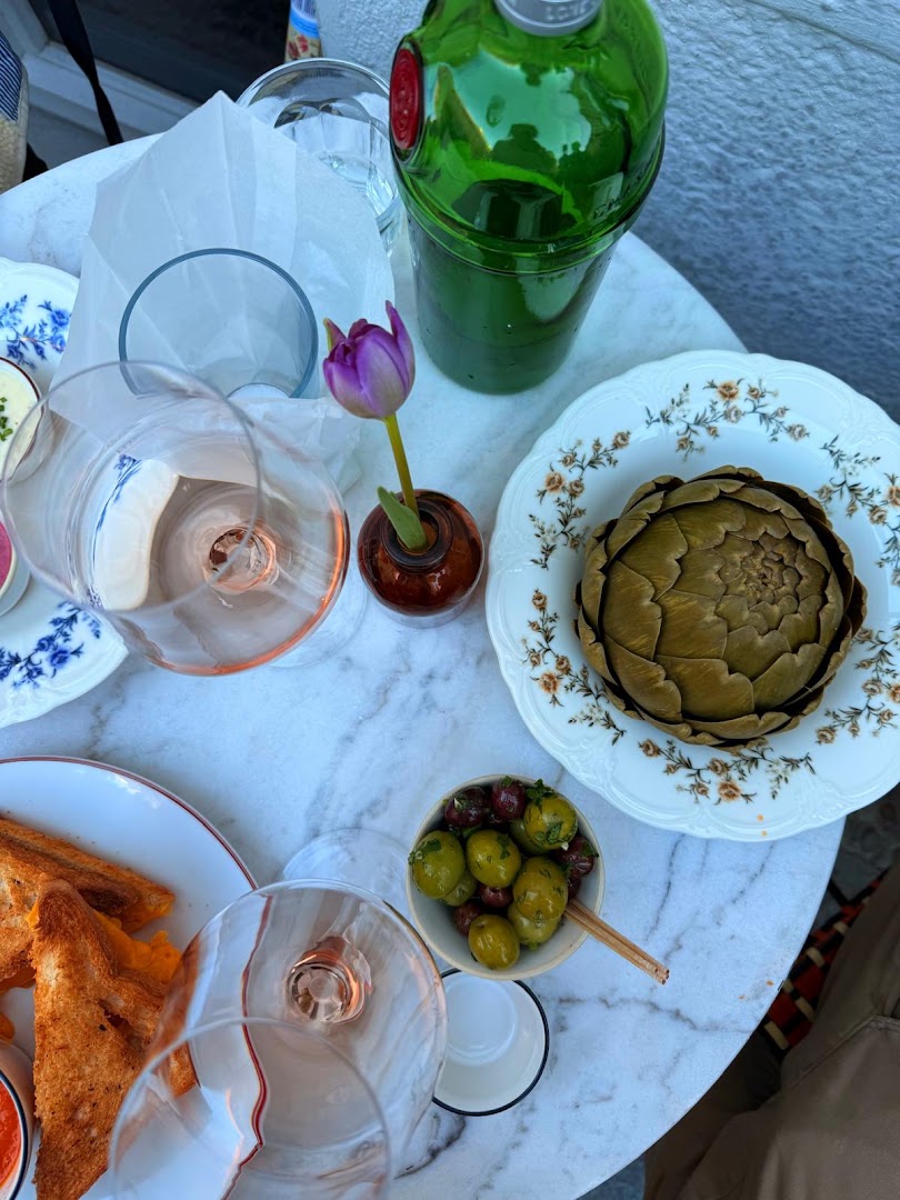 Franzi: appealing food and drink presentation