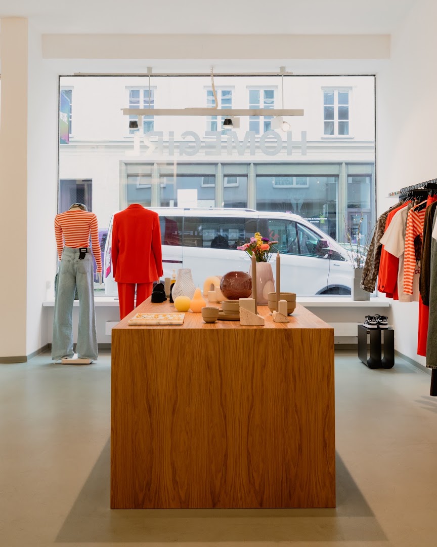 Homegirl Space: clear, professional shop interior photo