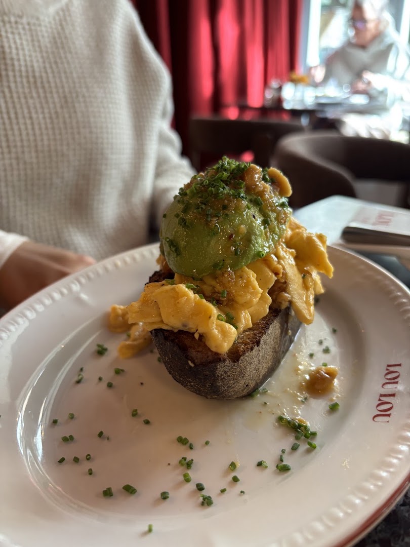 Lou Lou Tagesbar: appetizing, high-quality food photo