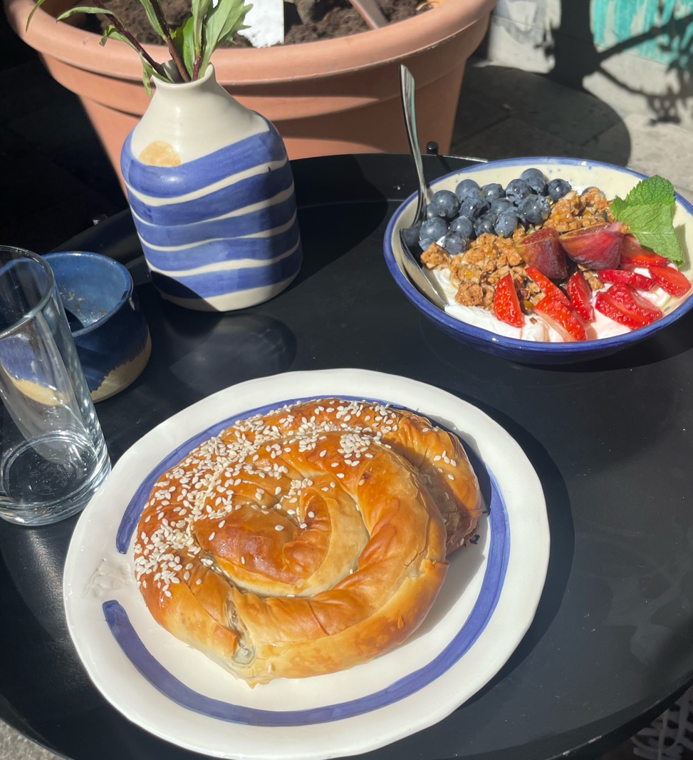 ONOS Café: appetizing photo of cafe food