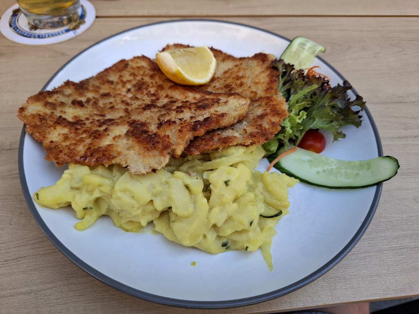 Bruderherz: appetizing, clear photo of food
