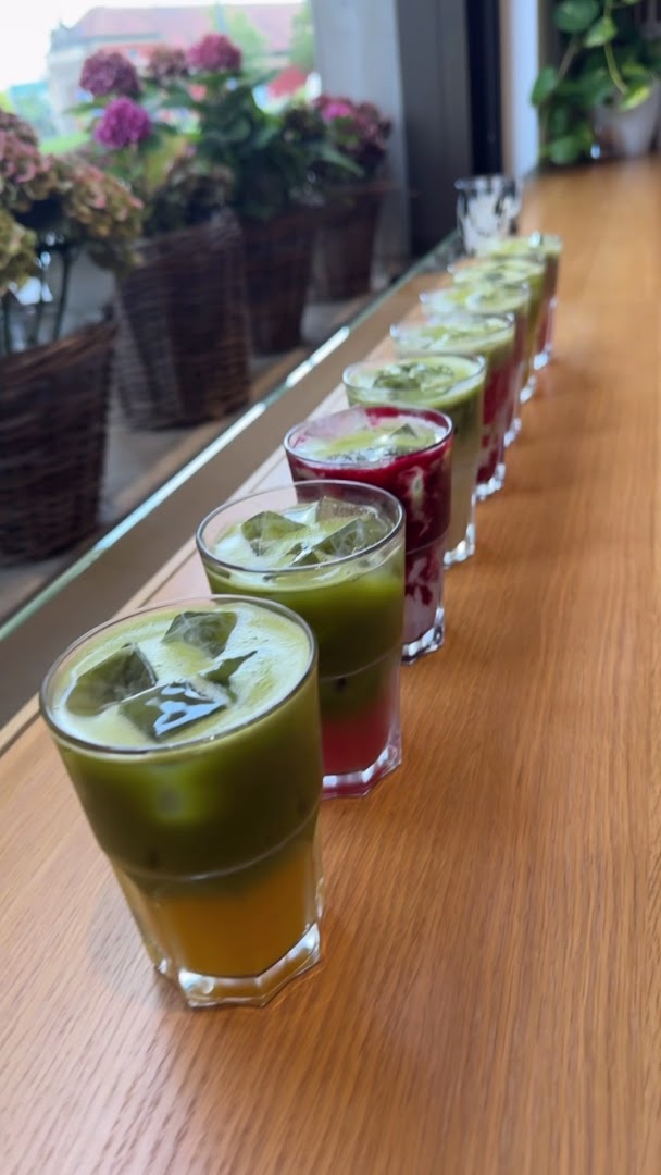 Café Franz: appealing photo of bar drinks