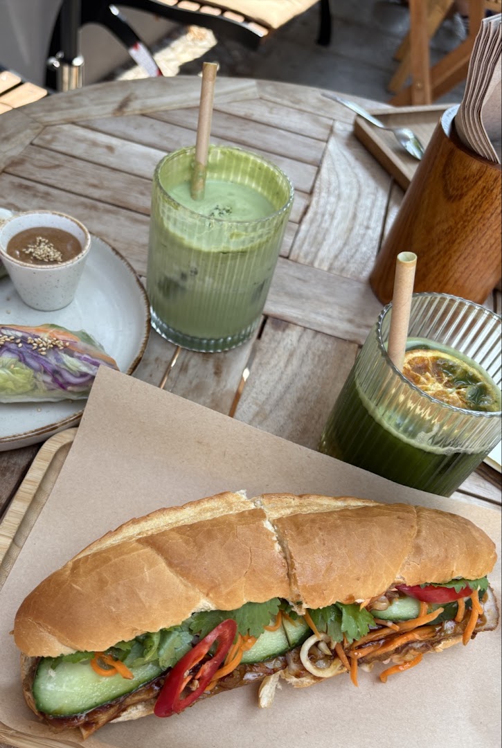 Cà phê Vo: appetizing photo of breakfast food