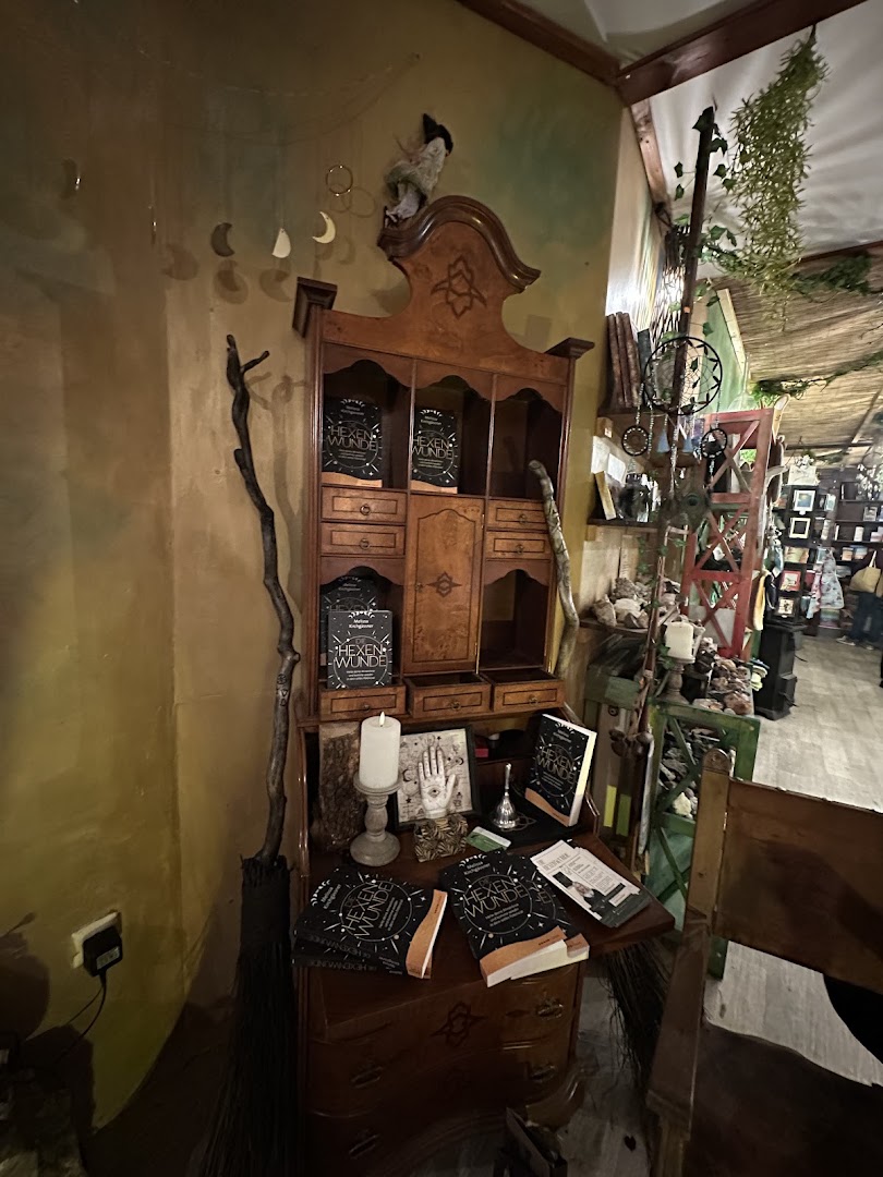 Café HarzAlchemie: unique, thematic interior atmosphere