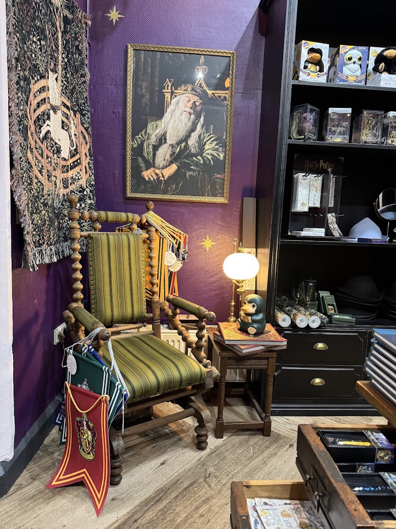 Magieventura: shop interior and products