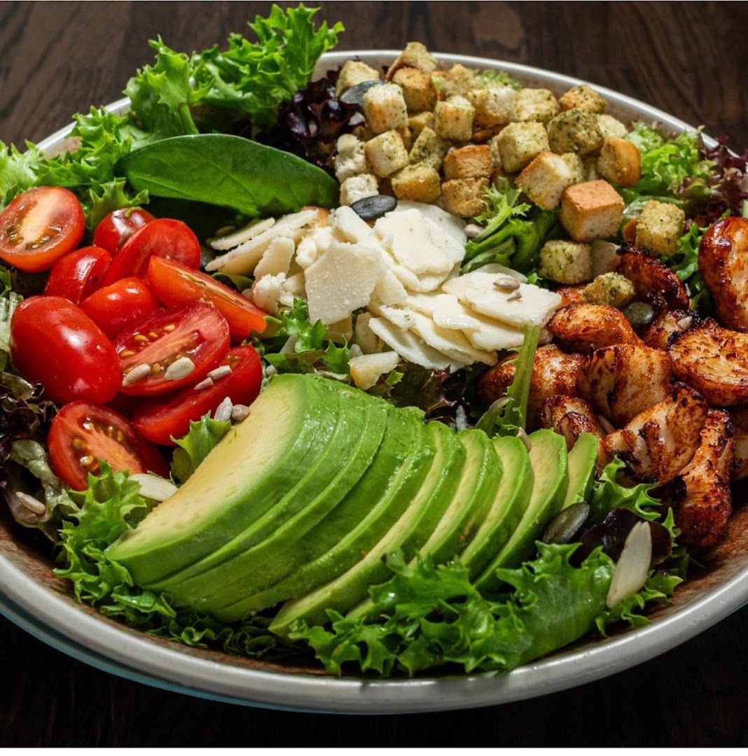 Green Village: high quality appetizing food photo