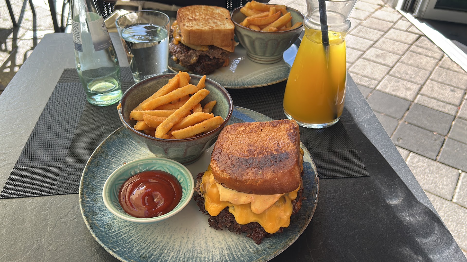 Green Village: appetizing photo of restaurant food