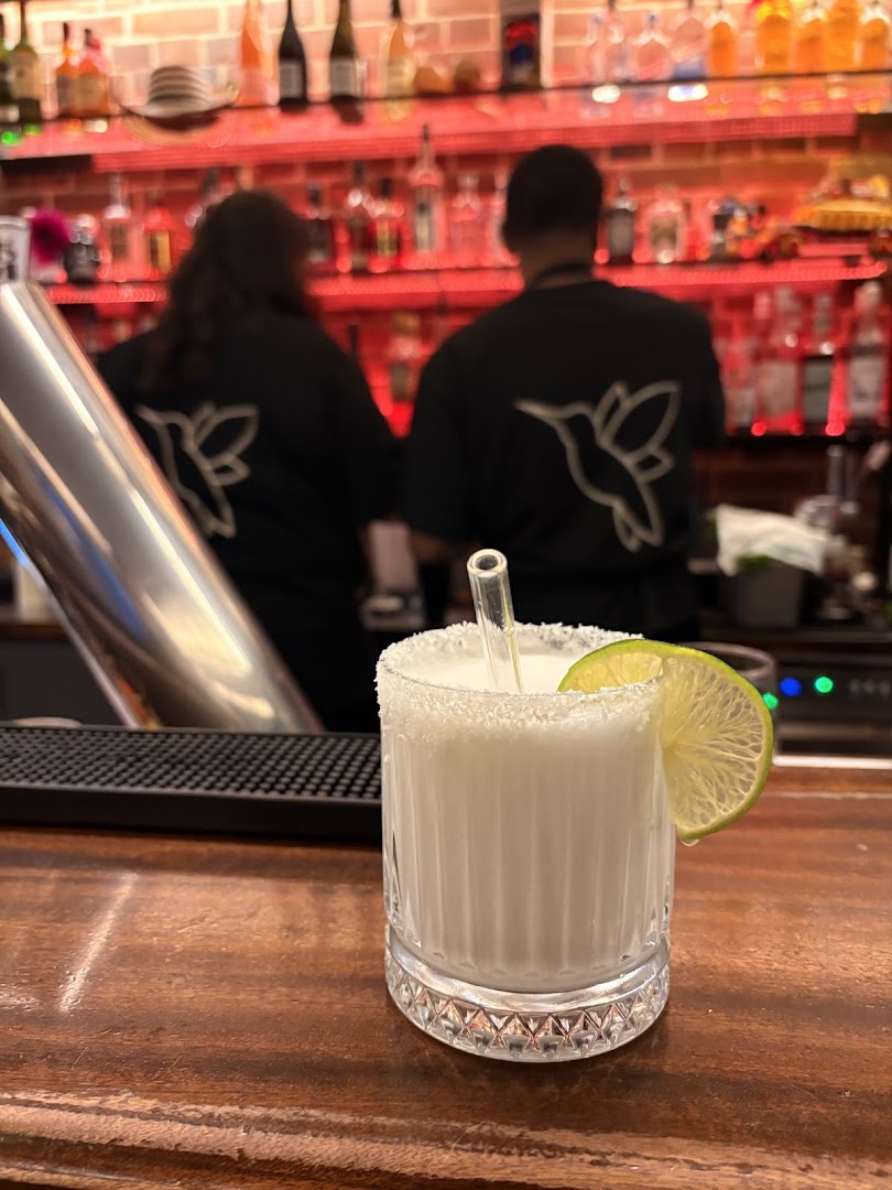 Encanto: high quality cocktail and atmosphere