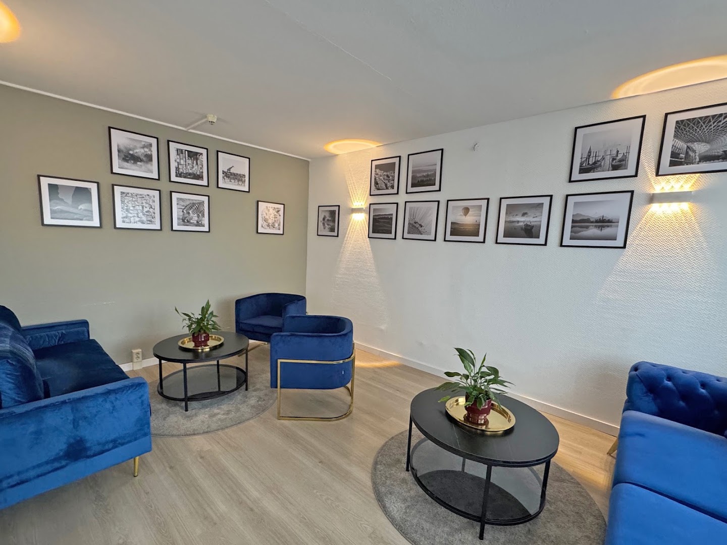 DORMERO Hotel Weimar: attractive and professional hotel lounge