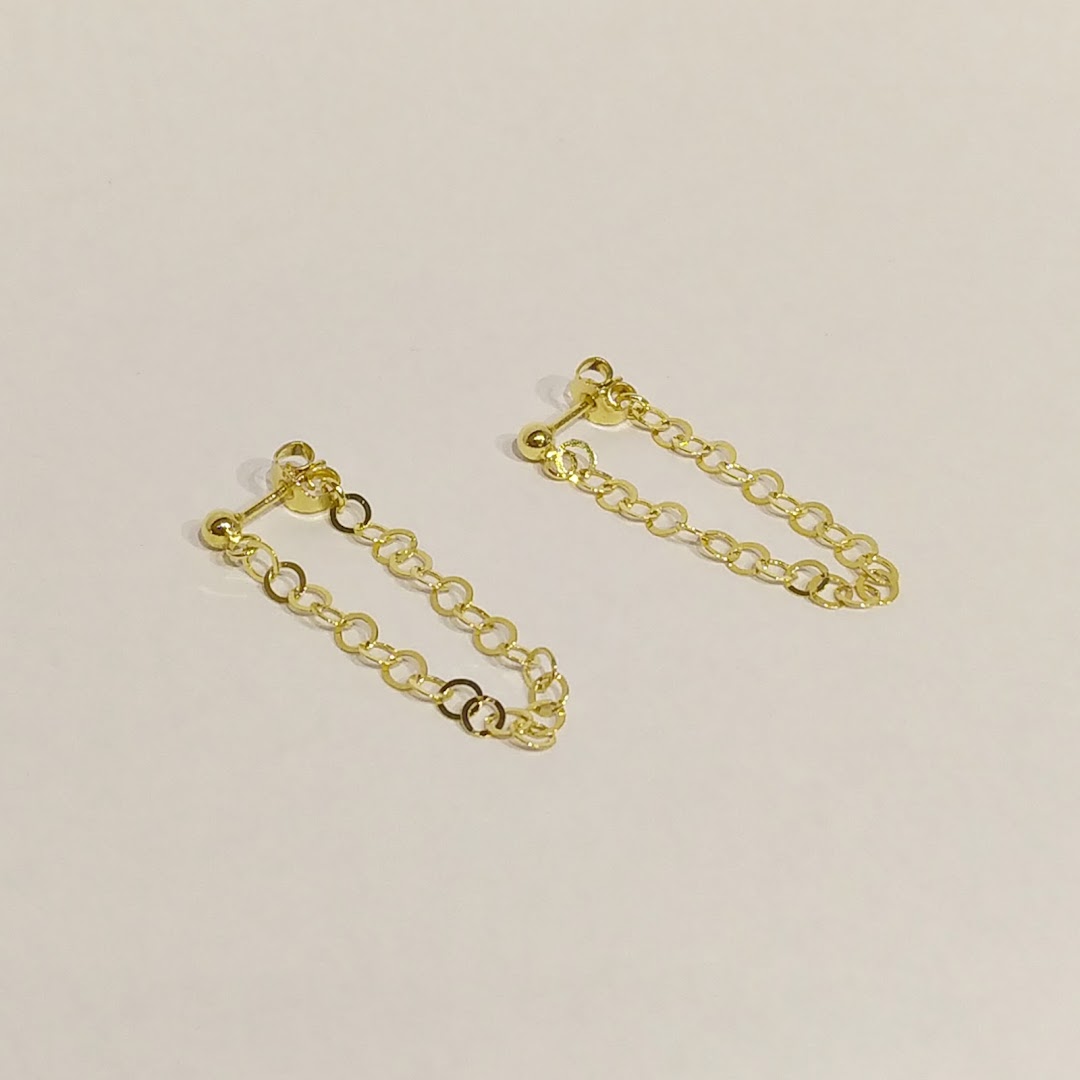 Stadtelster: clear product photo of jewelry