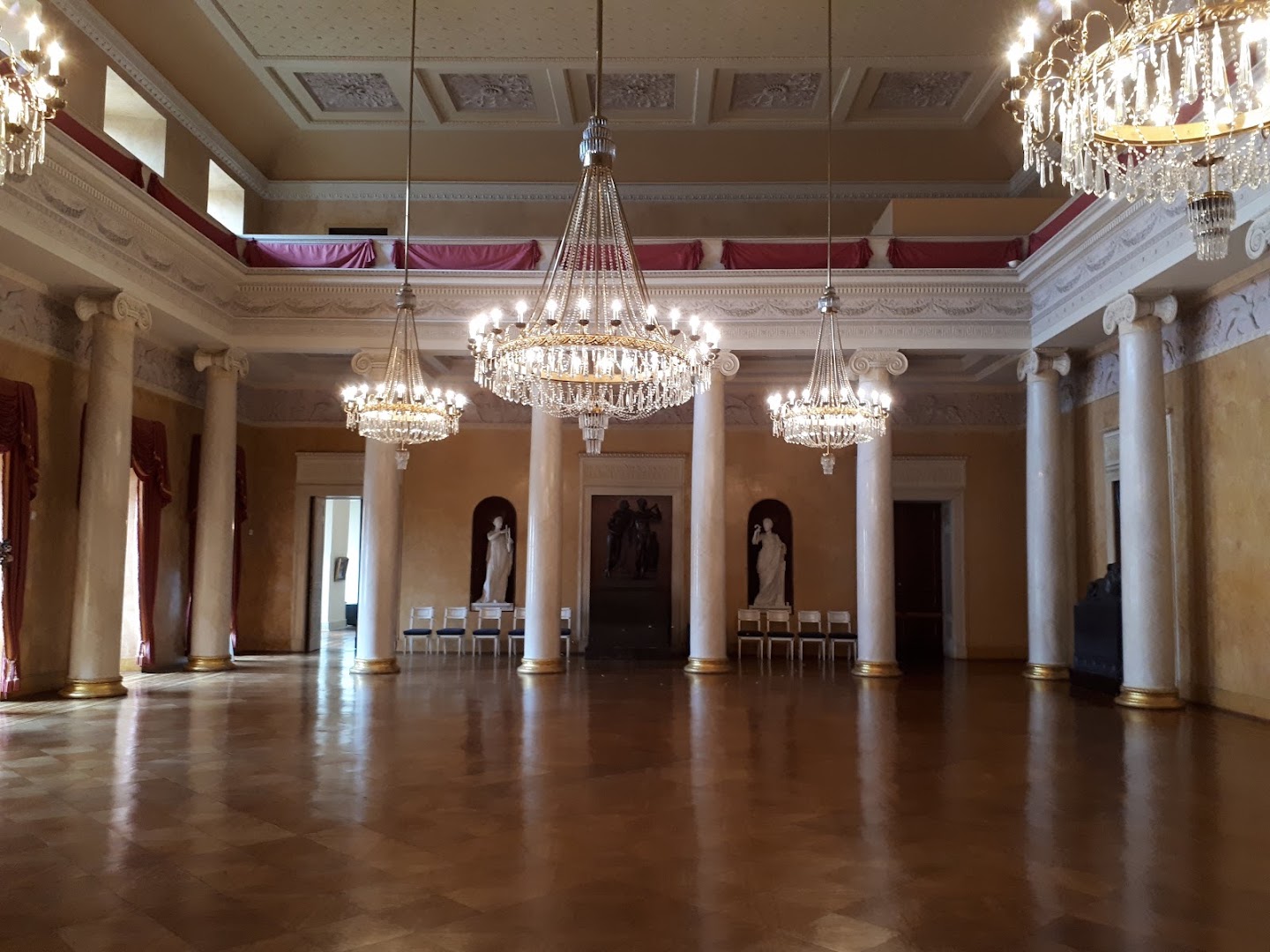 Stadtschloss Weimar: high quality interior venue shot