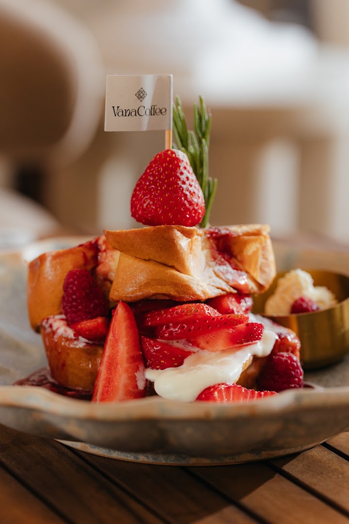 Vana Coffee: high quality, appetizing food photography