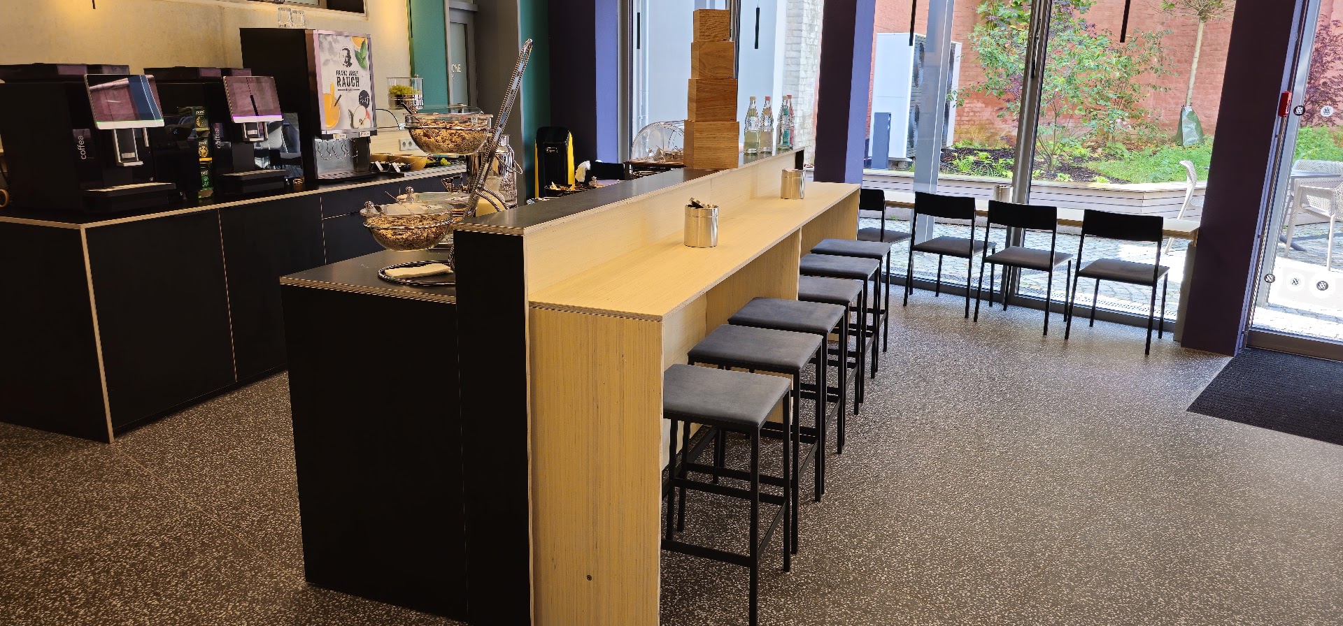 Das Kittchen: clear photo of hotel breakfast area