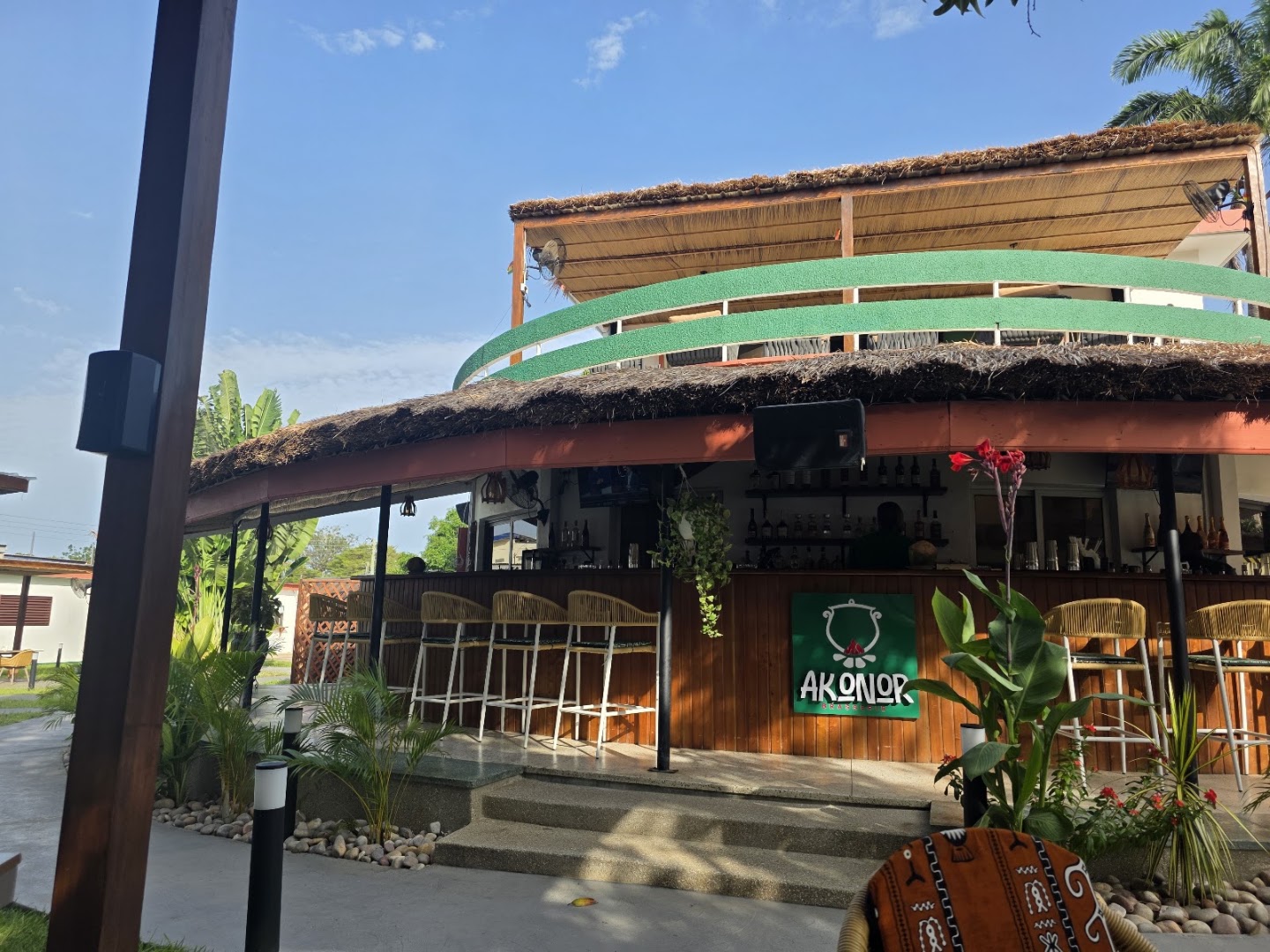 Akonor Brasserie: clear, inviting photo of venue