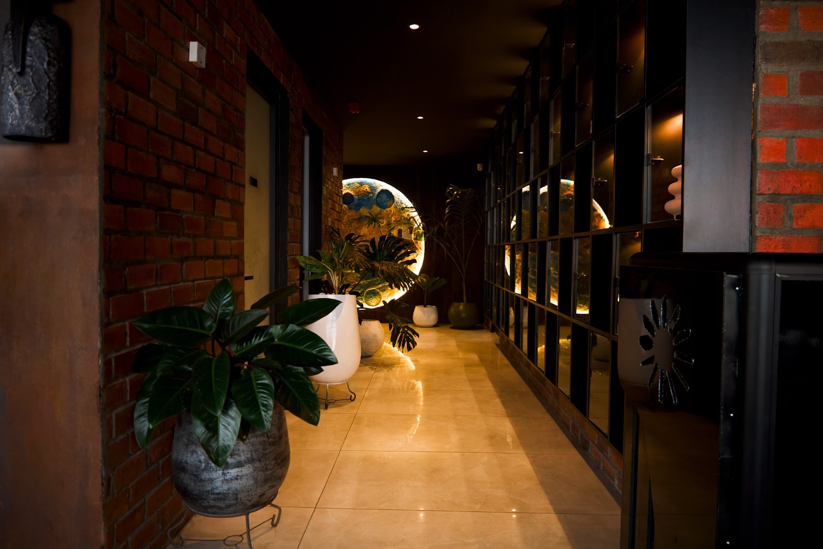Lamu Restaurant: attractive and professional interior shot