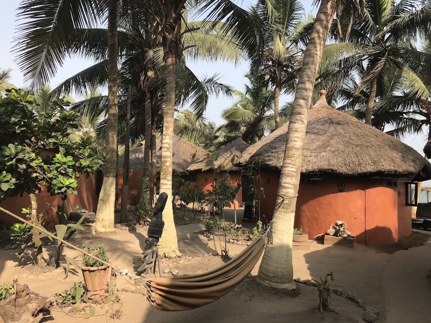 Oasis Beach Resort: inviting resort atmosphere