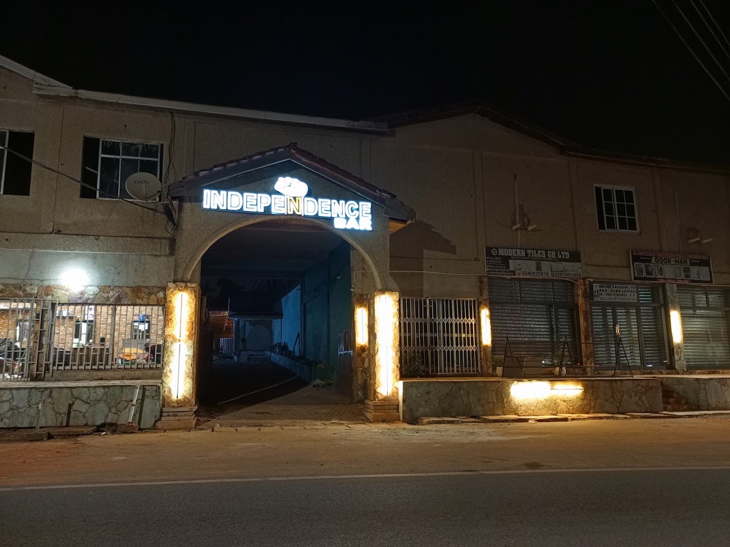 Independence Bar & Lounge: clear exterior shot of venue