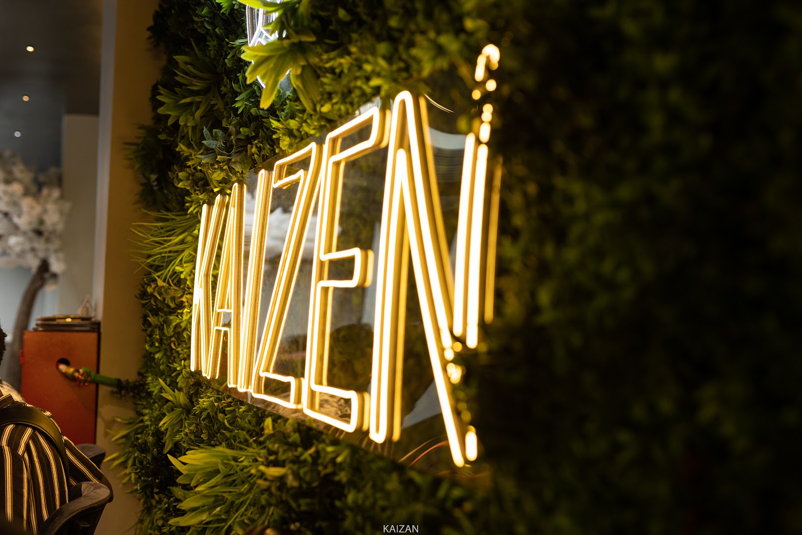 Kaizen Restaurant: high quality interior atmosphere shot