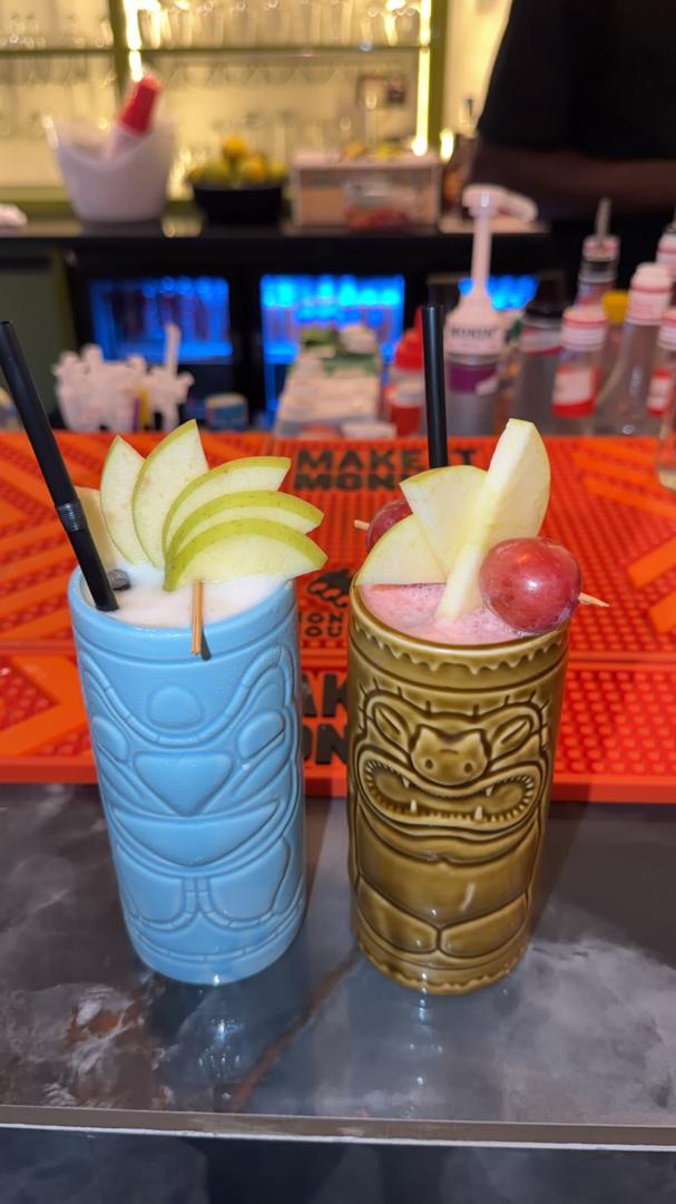 Renzo Restaurant: appealing photo of restaurant drinks