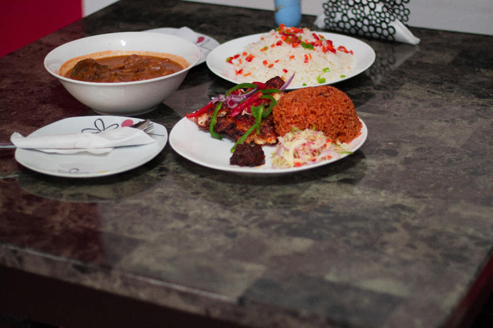 The Hangout Restaurant and Coffee Lounge: appetizing food presentation