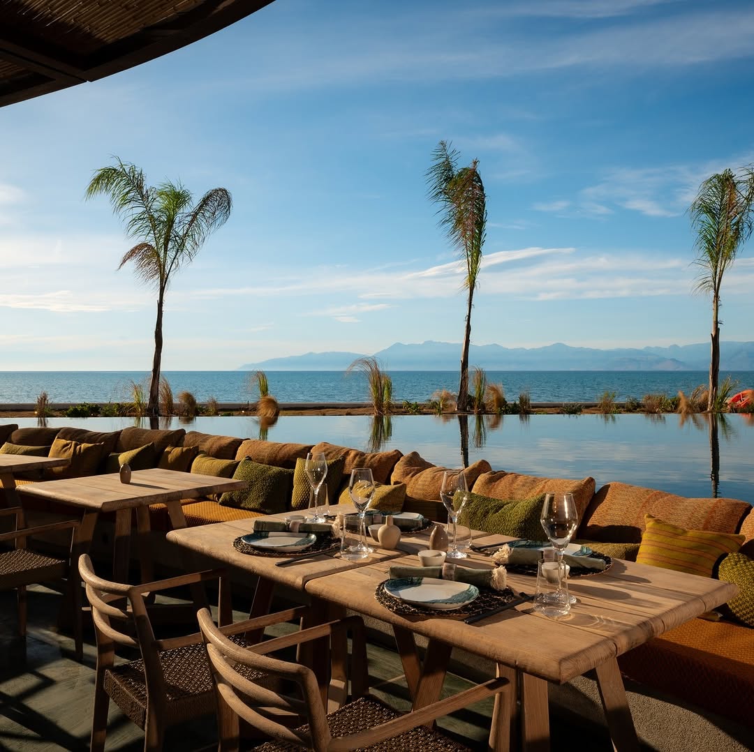 Nami: beautiful atmosphere and professional photography