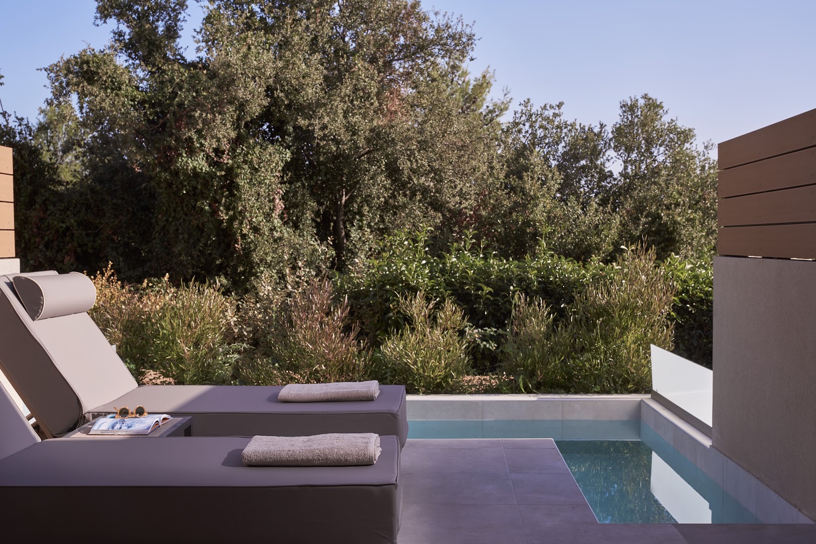Celestial All Suites: high quality hotel room terrace