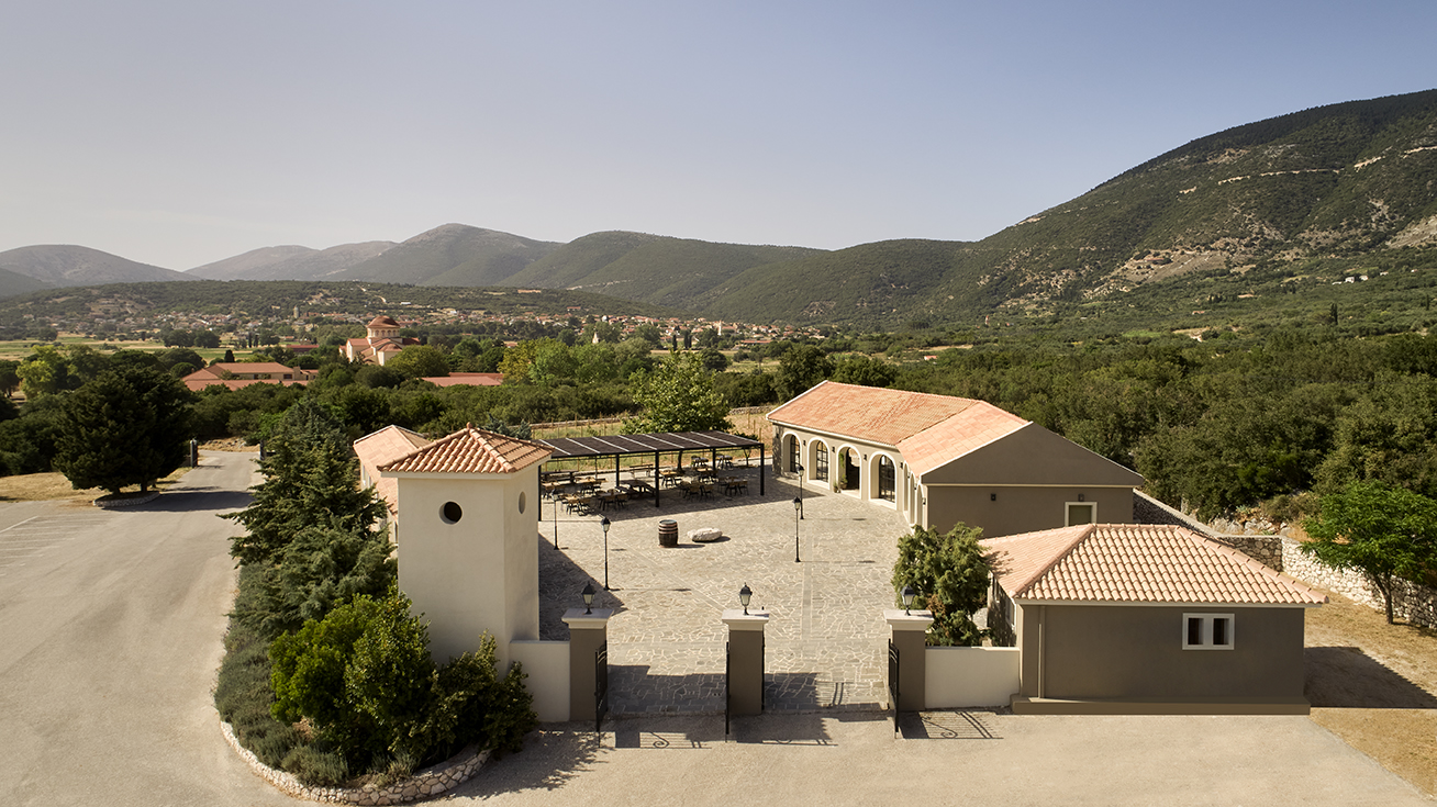 Oreálios Gaea: high quality aerial venue shot