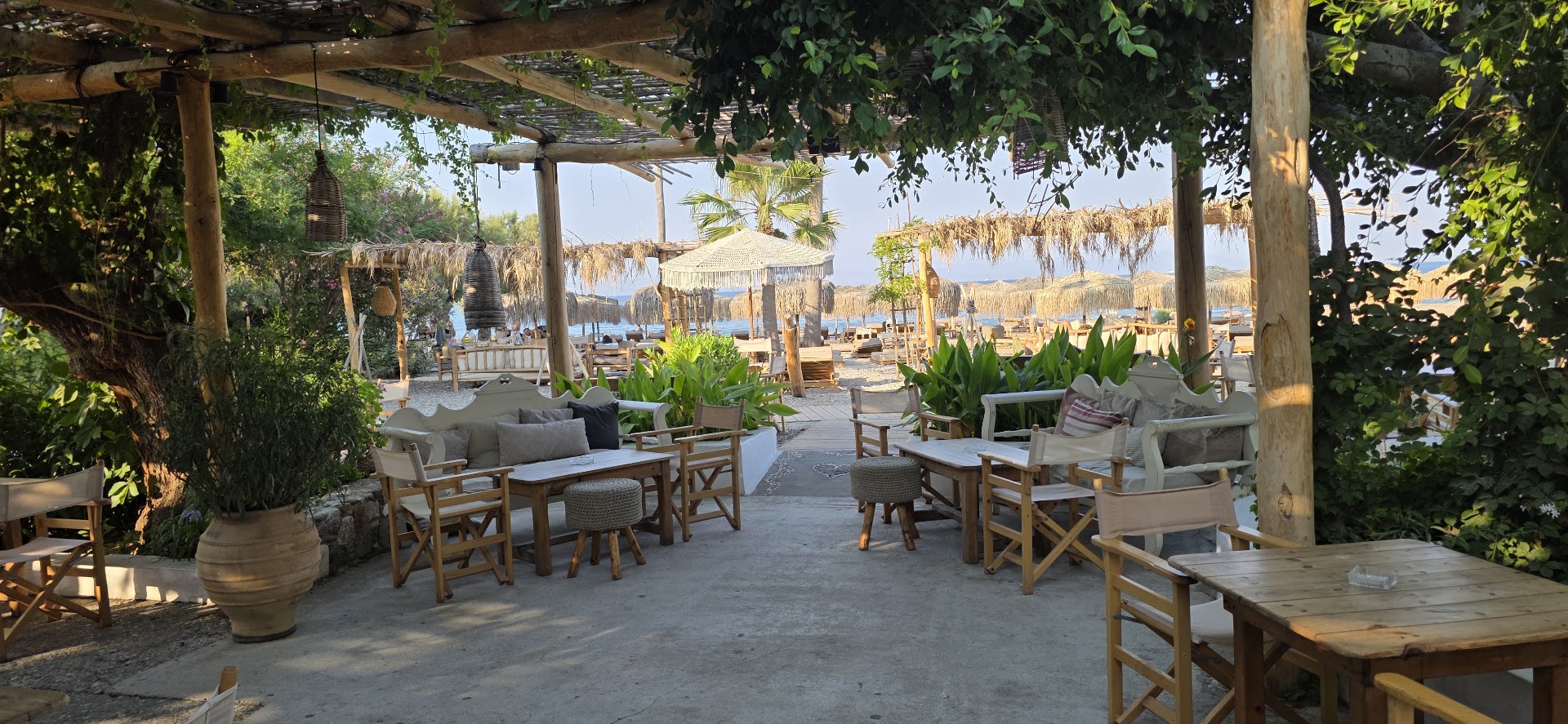 Coco Beach Restaurant Kos: inviting atmosphere and clear view