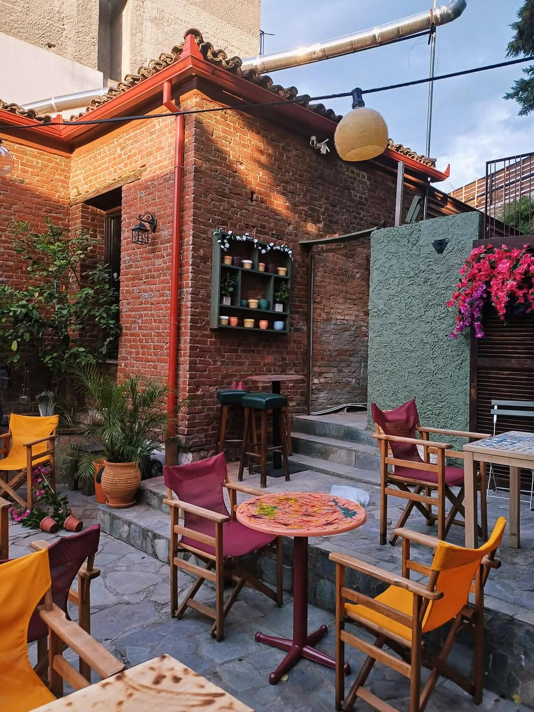 2o Programma: attractive and inviting outdoor seating