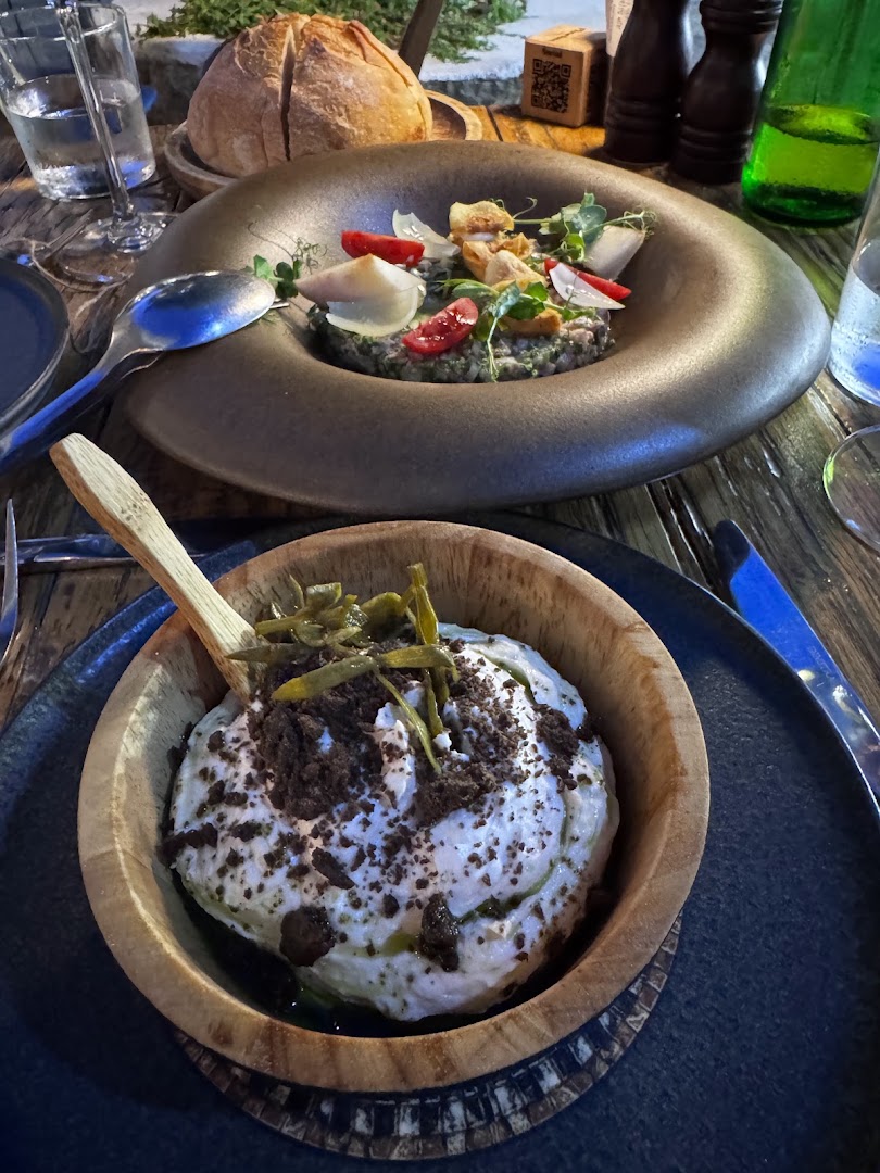 Phoebus: appetizing, high-quality food photography