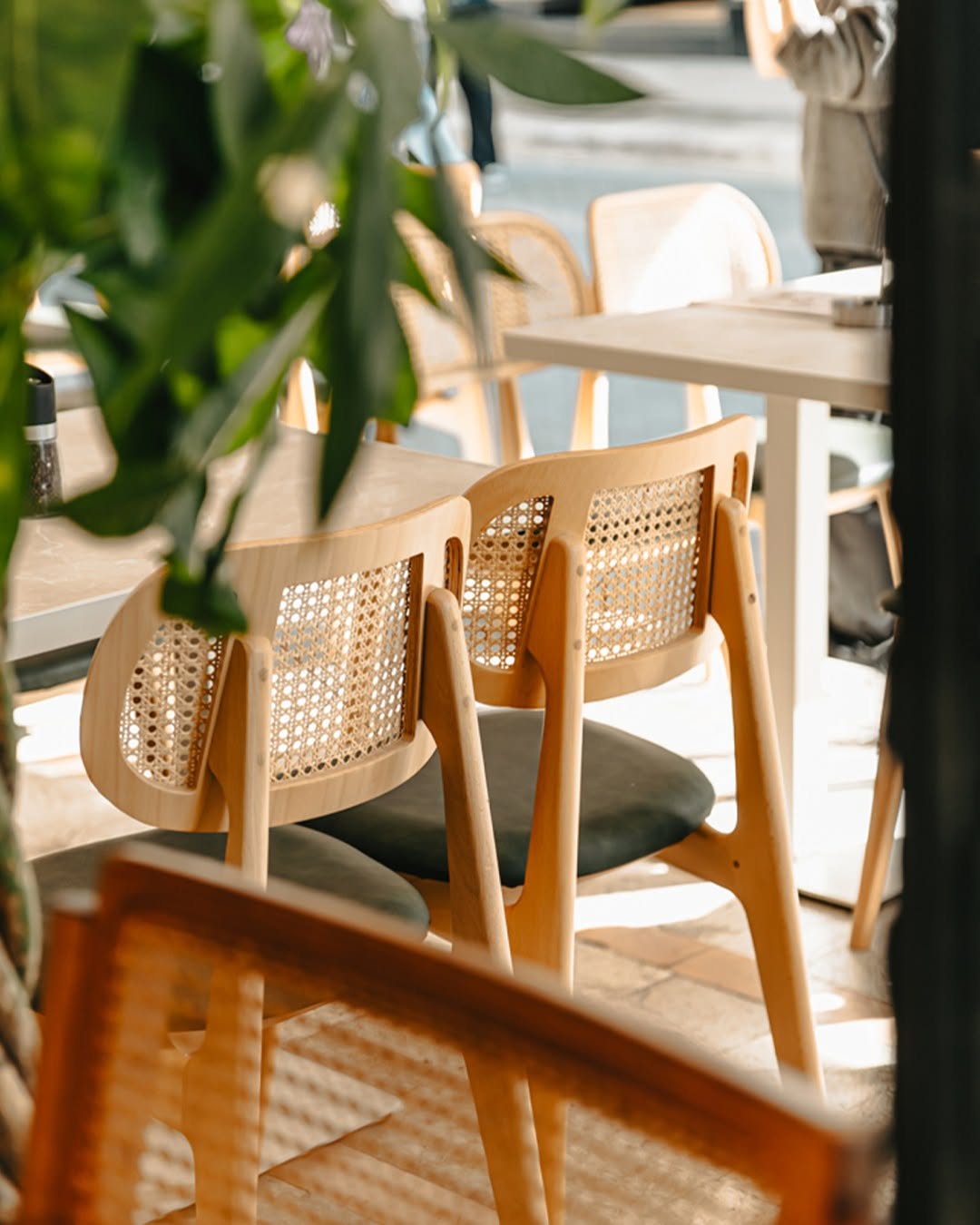Athinaikon: attractive, professional interior atmosphere shot