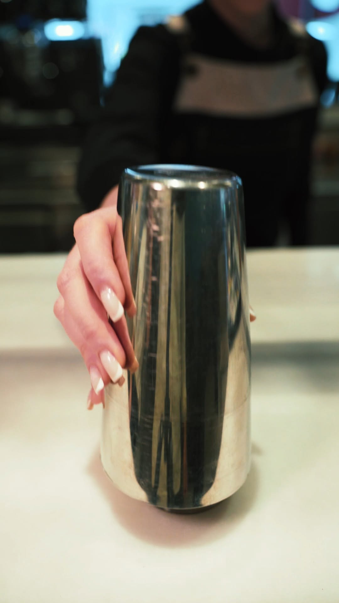 Bianco: professional shot of drink preparation