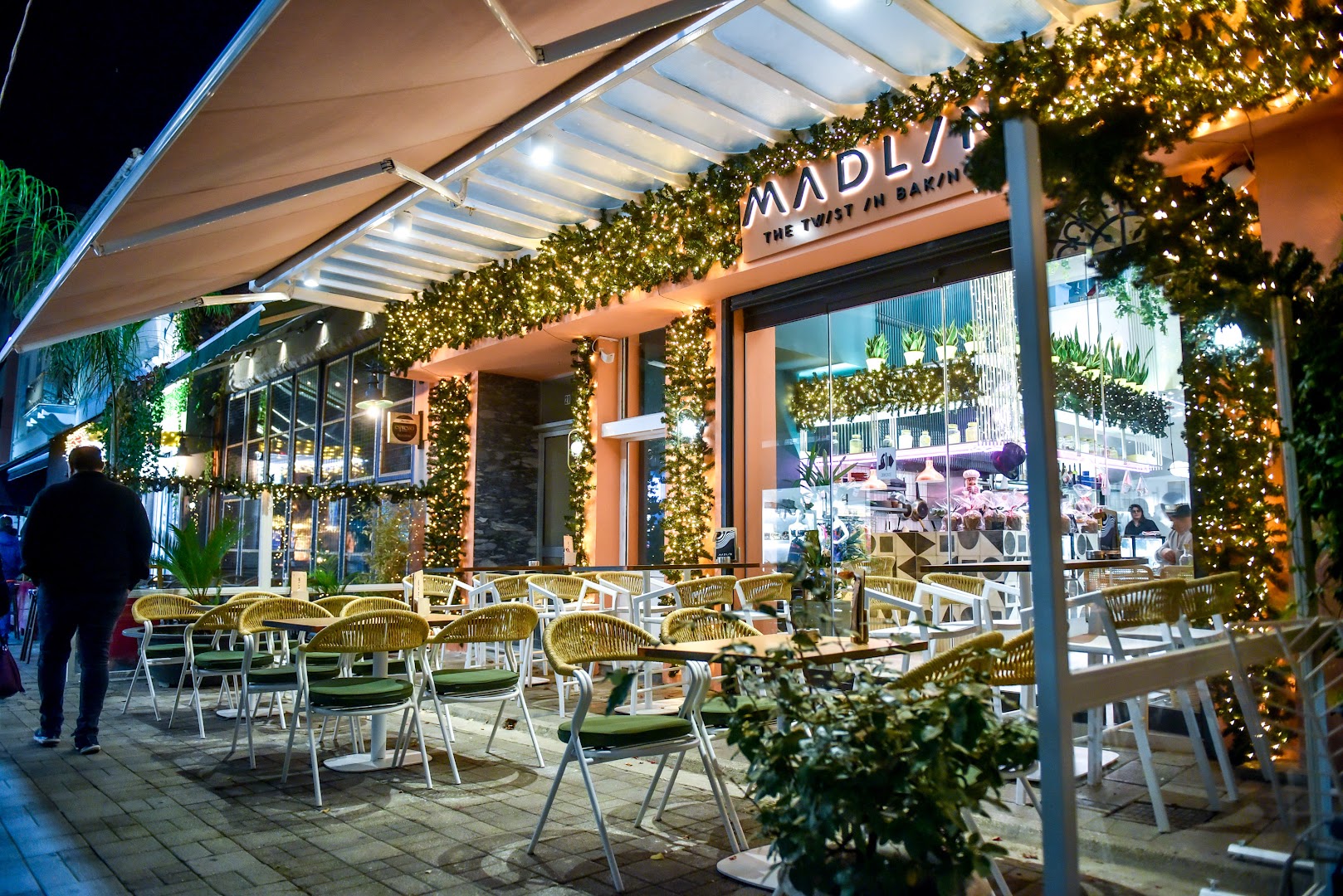 Madlin Bakery: attractive, professional exterior shot