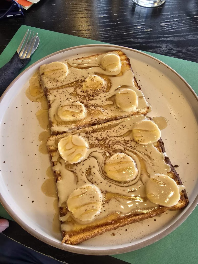 Tag Cafe: appetizing photo of food item