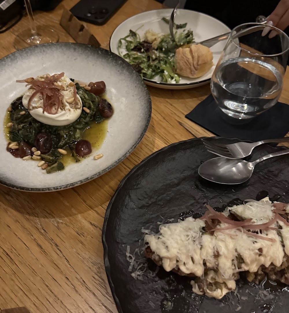 Tomo's: appetizing food presentation and quality