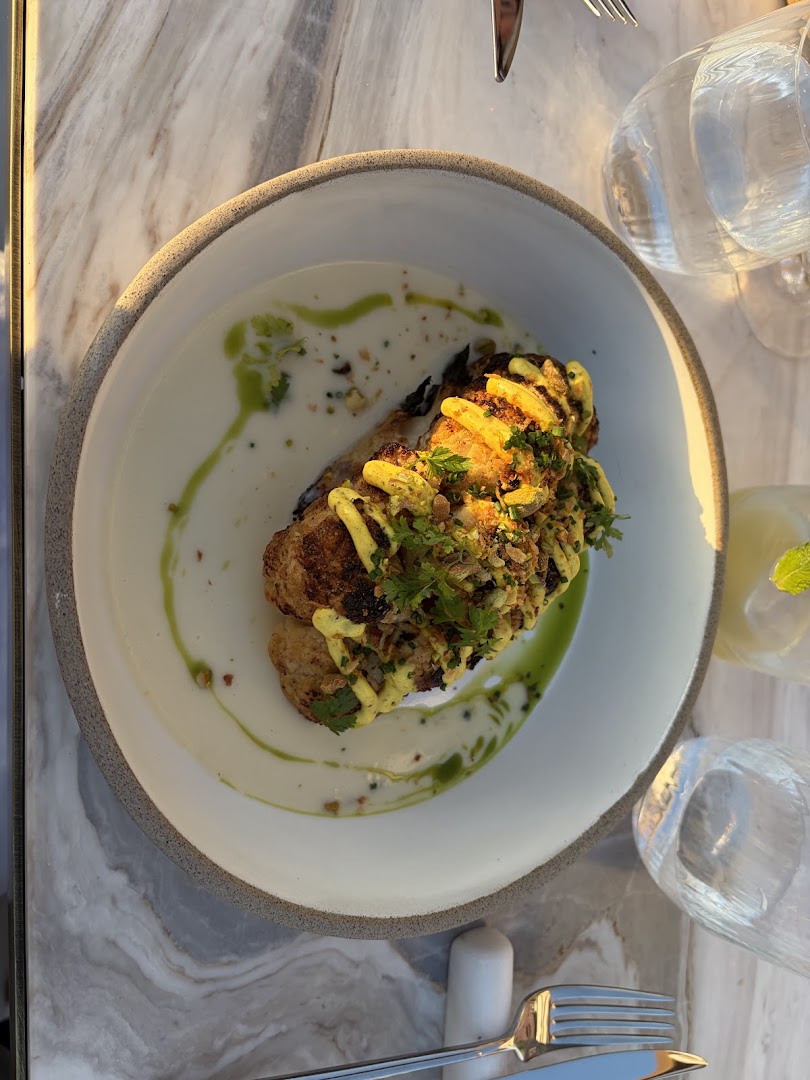 Blu: appetizing, high-quality food photography