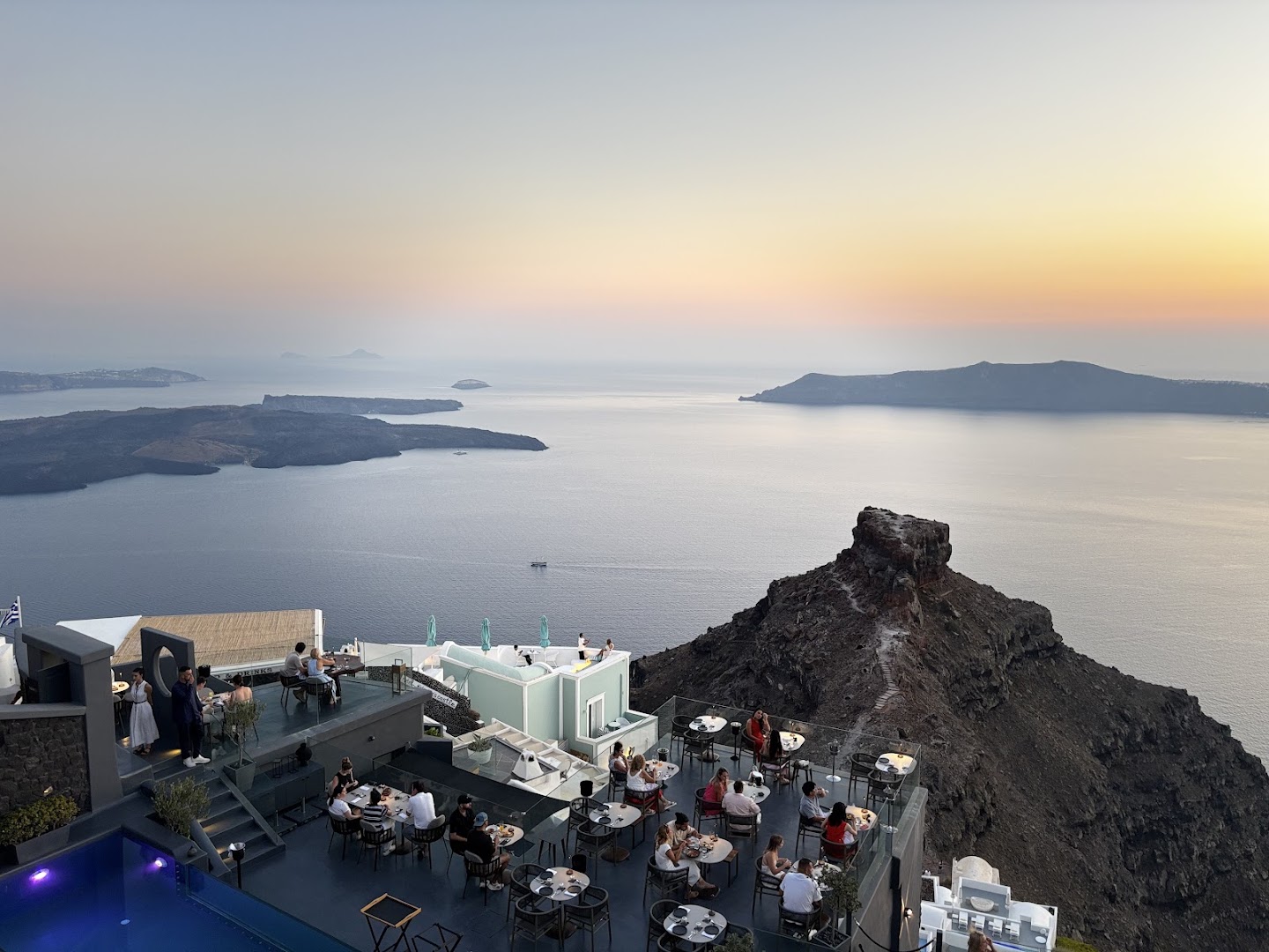 Blu: stunning atmosphere and scenic view