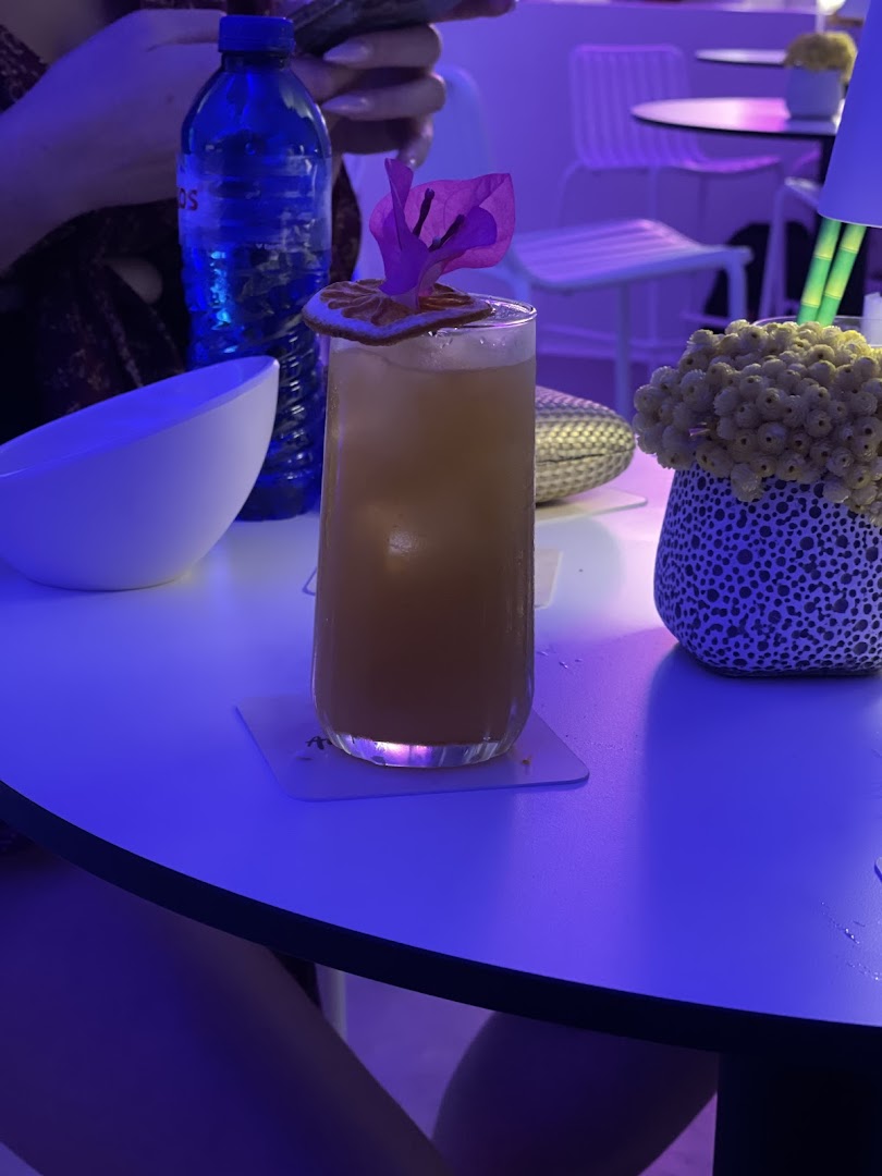 Marilyn Bar Santorini: appealing cocktail photo at venue