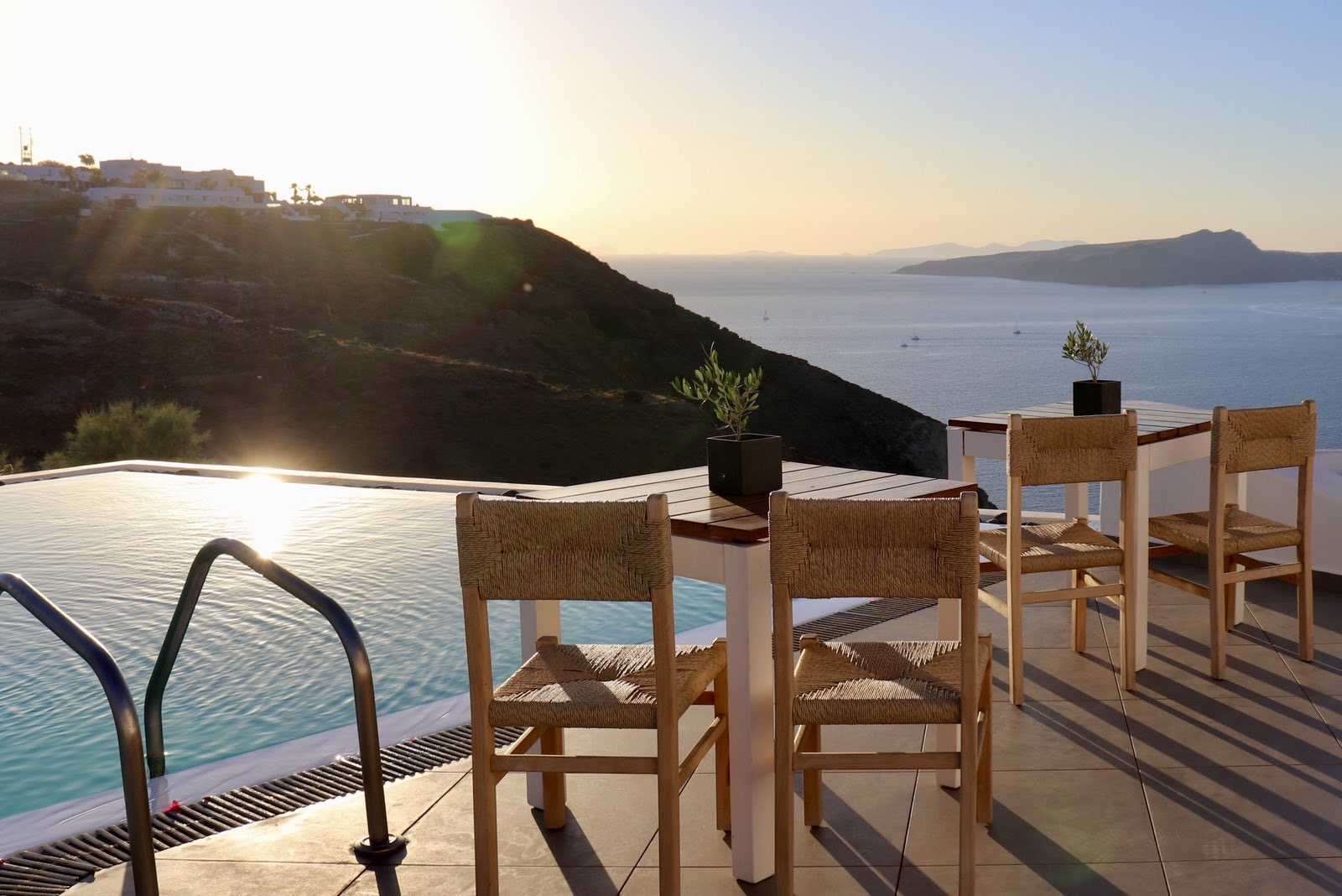 Trafos: beautiful restaurant terrace with view