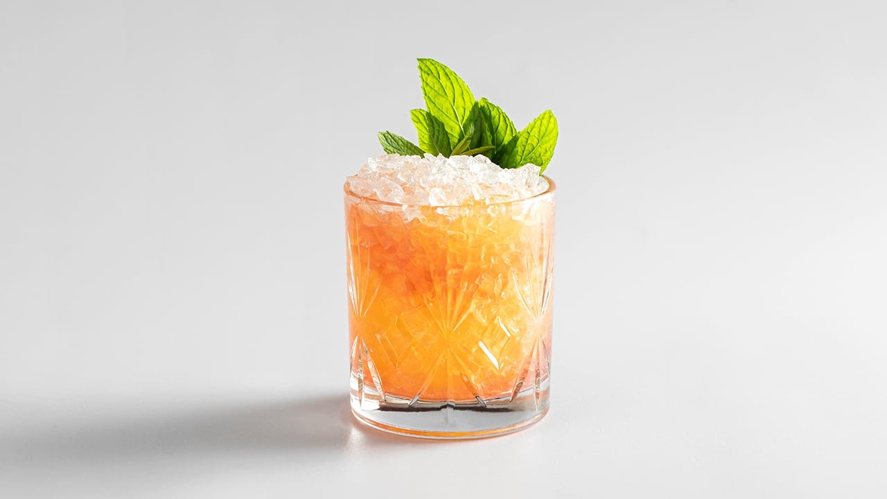 Brew Lokal: professional high-quality cocktail photo