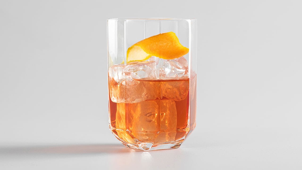 Brew Lokal: professional high-quality cocktail photo
