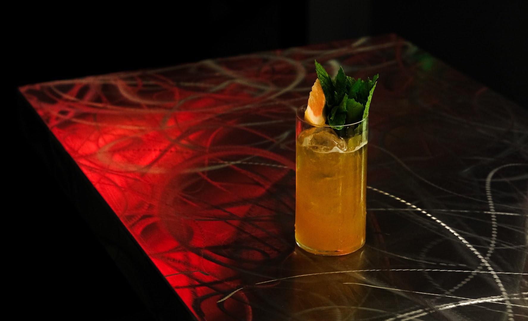 Purovoku Project: professional, high-quality cocktail photo