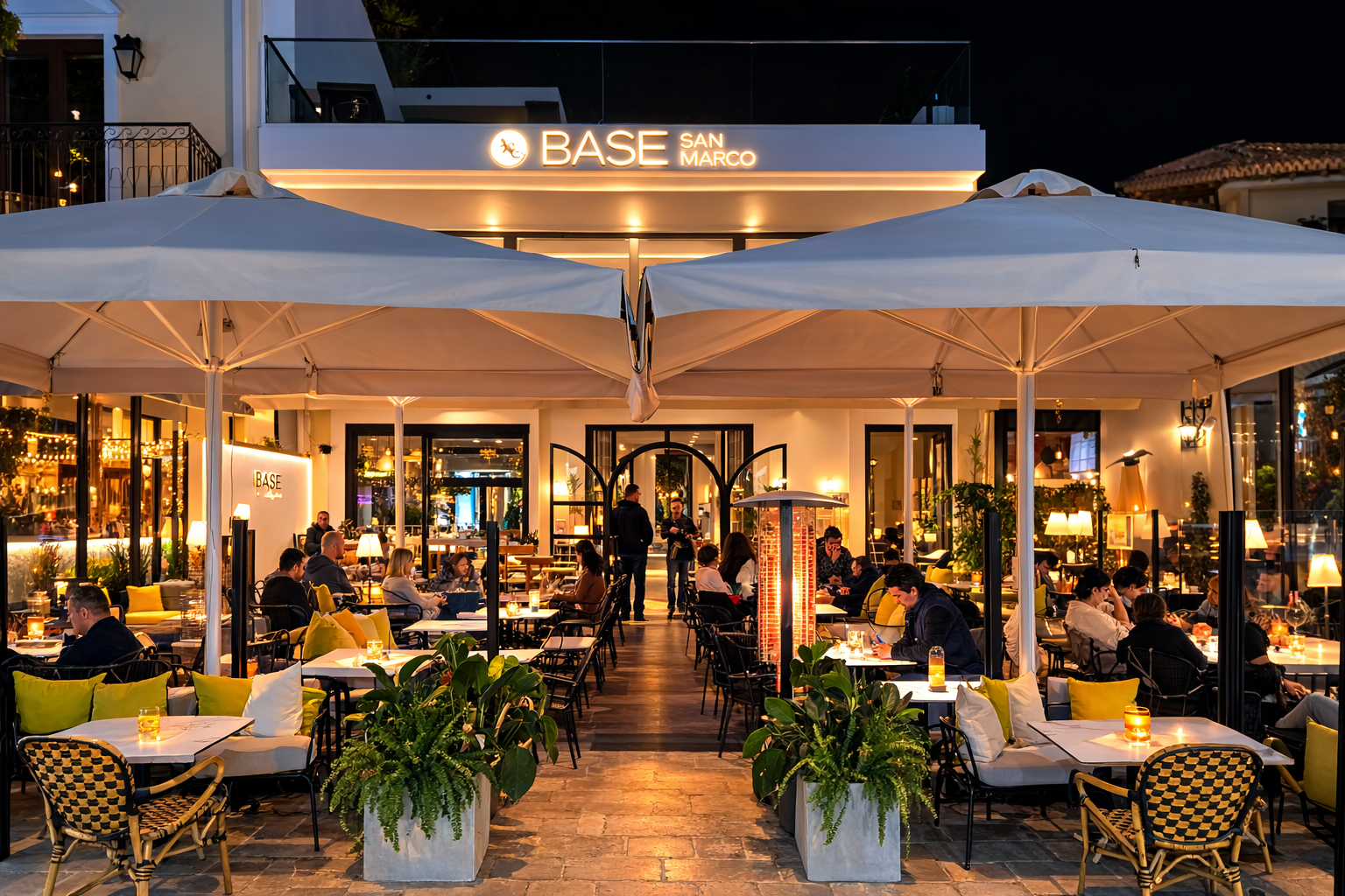 Base San Marco: inviting atmosphere and professional quality